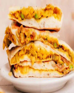 Stuffed Naan Masala