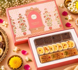 Delight Assorted Sweets Box [320 G]
