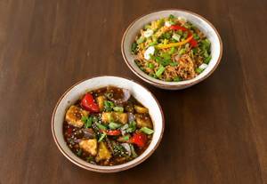 Chilli Paneer With Fried Rice