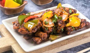 Chilli Chicken Dry (8 Pcs)