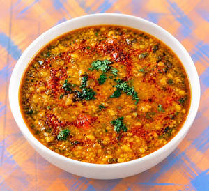 Dal Kolhapuri