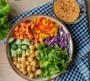 Ghar Se Special Chickpea Salad