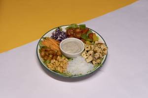 Vietnamese Protein Crunch Paneer Salad