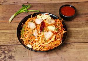 Schezwan Chicken Noodles