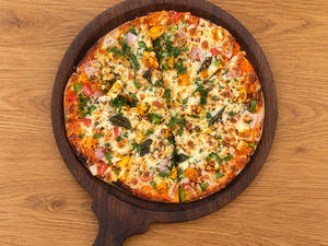 Paneer Tikka Pizza