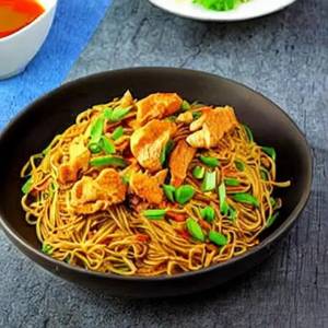 Singapore Chicken Noodles