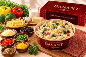 Veg Penne Pasta In White Sauce