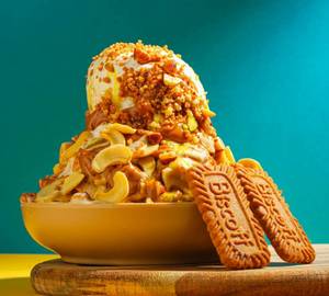 Biscoff Gola With Ice Cream