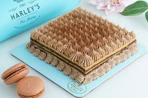 Italian Tiramisu Medovik Cake