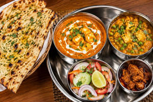 Special Garlic Naan Combo