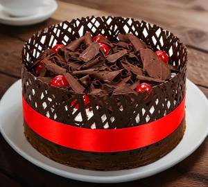 Premium Black Forest Cake 2 Pounds