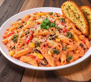 Rose sauce pasta