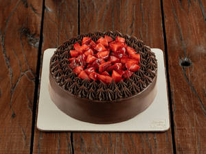 Strawberry Dutch Truffle Cake