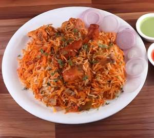 Chicken Hyderabadi Biryani [500Gm]