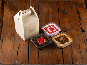 Gift Box Of 3 Desserts With Strawberries