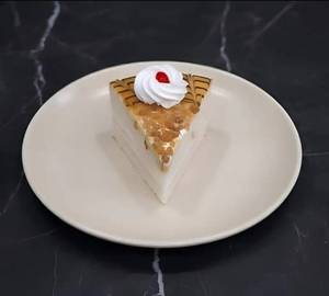 Butterscotch Pastry ( 2 Pcs)