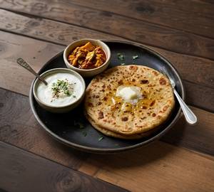 Aloo Pyaz Paratha [2 Parathas]