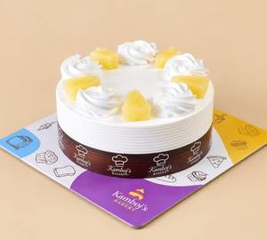 Pineapple cakes