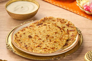 Sabudana Paratha (2 pcs) with Dahi