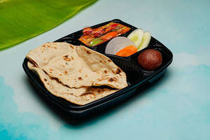 Kadai Chicken Roti/naan Combo