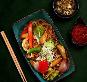 Special Veg Noodles