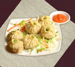 Corn streamed momos