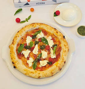 Burrata Margherita Pizza