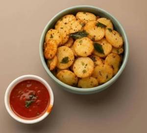 Masala Coconut Mini Idly With Sauce Only