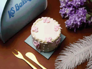 Almond Delight Bento Cake 300 Gms