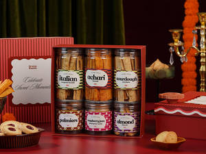 The Teekha Meetha Gift Hamper