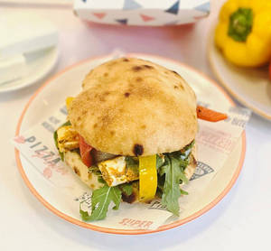 Paneer & Pepper Pocket
