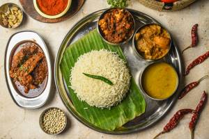 Homestyle Chicken Thali