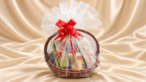 The Royal Festive Basket Hamper