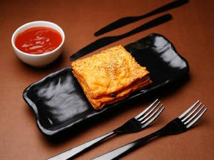 Spicy Paneer Puff