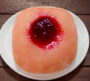 Strawberry sandesh