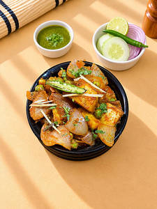 Aloo Matar Pyaz