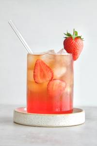 Strawberry tea