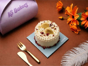 Eggless Rasmalai Cake  500 Gms