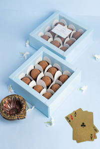DARK CHOCOLATE TRUFFLES :  BOX OF 9