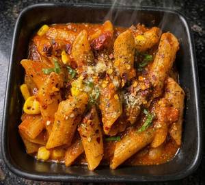 Mix sauce pasta