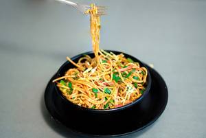 Veg Schezwan Noodles