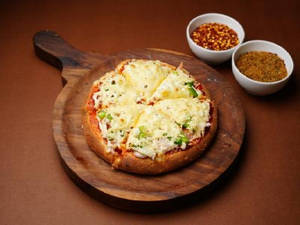 Paneer Cheese Pizza 6 Inch