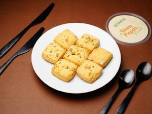 Soan Papdi Cookies 130 Gms