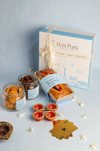 SIGNATURE HAMPER