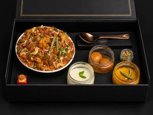 Premium Charcoal Veg Biryani (1 Kg)