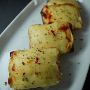 Cheese Garlic Bread