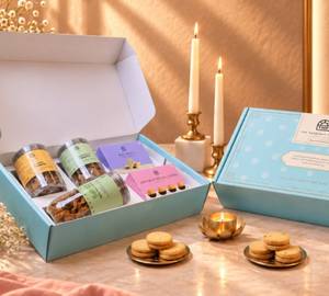 THF Namkeen Meetha Mix Hamper