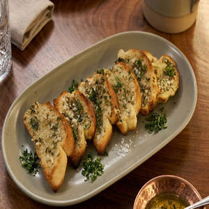 Garlic Bread ( 6pcs)