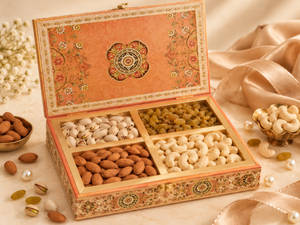 Nut Royale Dry Fruit Box