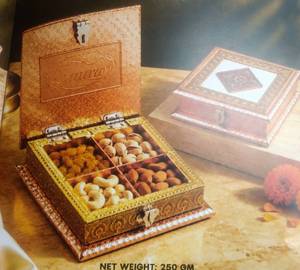 Rajwadi 4-Grid Box 18 ( 250 Gm )